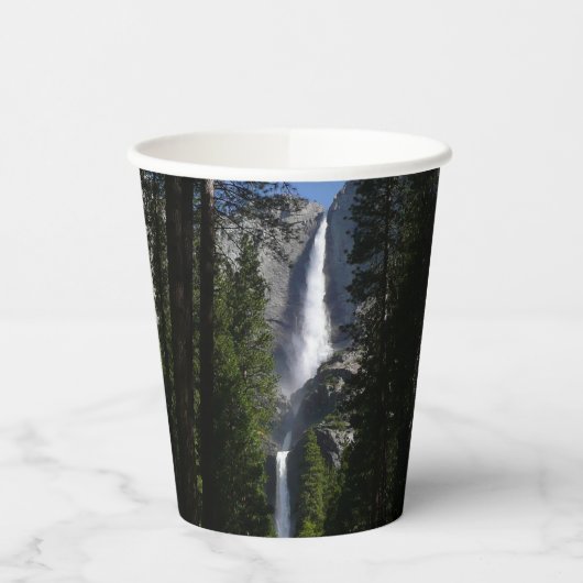ヨセミテ滝と森の風景写真 紙コップ (左)