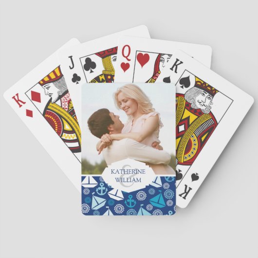 ヨットが付いているあなたの一流の|の漫画パターンを加えて下さい トランプ (裏面)