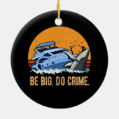 ヨットを攻撃するキラークジラは大人気の犯罪海 セラミックオーナメント (裏面)