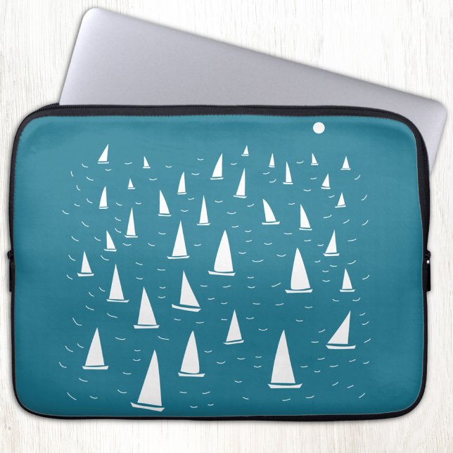 ヨット 船舶 海事 ラップトップスリーブ (Sailing boat or yacht art laptop case or sleeve)