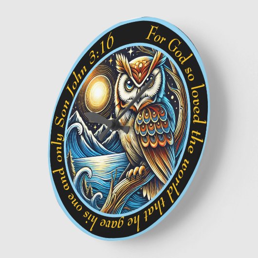 ヨハネ3:16神のための神秘的なフクロウは素晴らしそう ラージ壁時計 (傾斜)