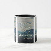 ヨハネ8:45 KJVバイブル聖なる書物、 経典Pic 2-Tone Mug マグカップ (中央)