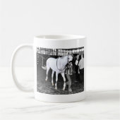 ヨルダン氏 コーヒーマグカップ (左)