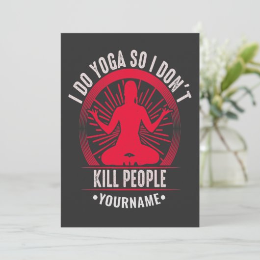 ヨーガおもしろい私はヨガを行うので人を殺さない サンキューカード (スタンド正面)
