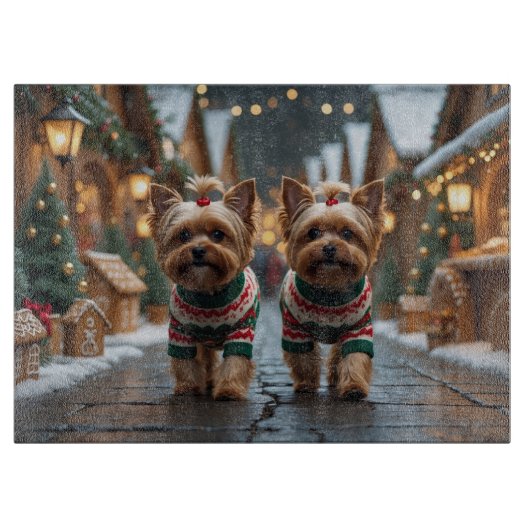 ヨーキプー犬のクリスマス・スノー・ホリデー カッティングボード (正面)