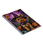 ヨーキポ不気味ー犬ハロウィーン魔女とカボチャ ノートブック (右側)