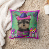 ヨーキープーお誕生日 クッション (ブランケット)