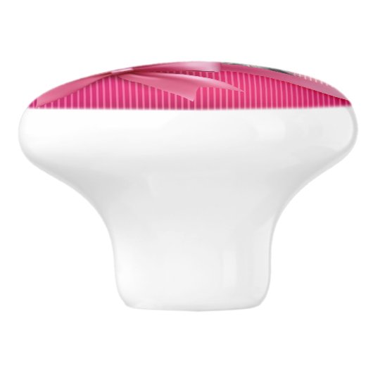 ヨークシャテリアのピンクのプリンセスのヨークシャーテリアの小犬 セラミックノブ (側面)