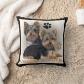 ヨークシャテリアの倍の悩みの枕 クッション (ブランケット)