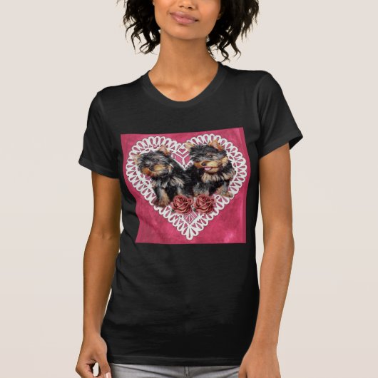 ヨークシャーテリアの子犬 バレンタイン Tシャツ (正面)