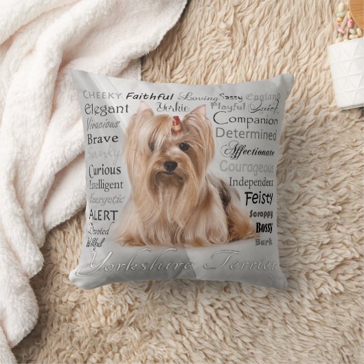 ヨークシャーテリアの特性の枕 クッション (ブランケット)