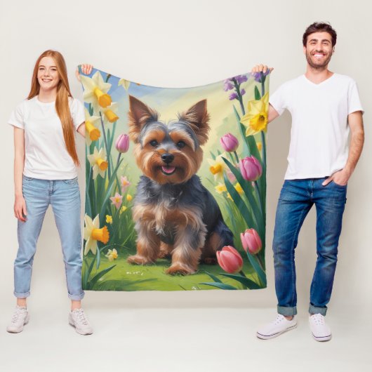 ヨークシャーテリアの犬 春の花の絵 フリースブランケット (インサイチュ)