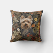 ヨークシャーテリアまたはシルキーのテリアかわいい犬の花の庭 クッション (裏面)