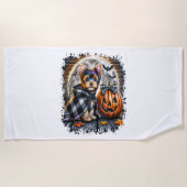 ヨークシャーテリアドグハロウィーンスクエア ビーチタオル (正面)