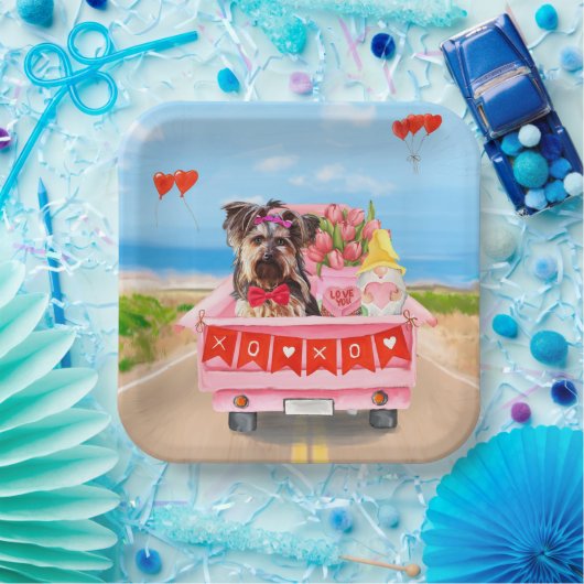 ヨークシャーテリアドッグバレンタインデートラックハート ペーパープレート (パーティー)