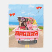 ヨークシャーテリアドッグバレンタインデートラック フリースブランケット (正面)