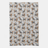 ヨークシャーテリアポーズアンドボーンズヨークシャーテリア犬 キッチンタオル (縦)