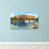 ヨークハーバービューオブザマーシャルハウス キャンバスプリント (インサイチュ (ウッドフロア))