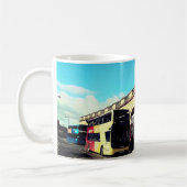 ヨーク駅の外 コーヒーマグカップ (左)