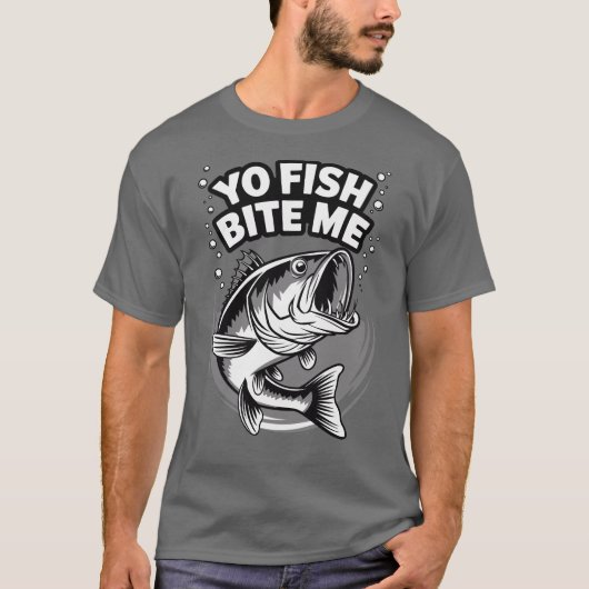 ヨーフィッシュバイトおもしろい魚釣りTシャツ Tシャツ (正面)