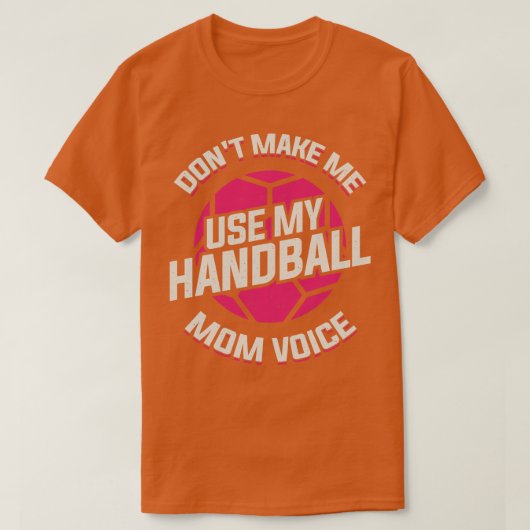 ヨーロッおもしろいパ手球ママ母ギフト Tシャツ (デザイン正面)