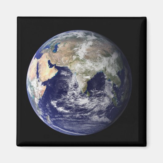 ヨーロッパとアジアを示す地球 マグネット (正面)