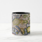 ヨーロッパのマグのヴィンテージ1572の地図 マグカップ (中央)