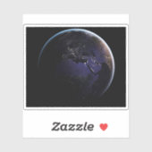 ヨーロッパの夜の街灯を示す完全な地球。 シール (シート)