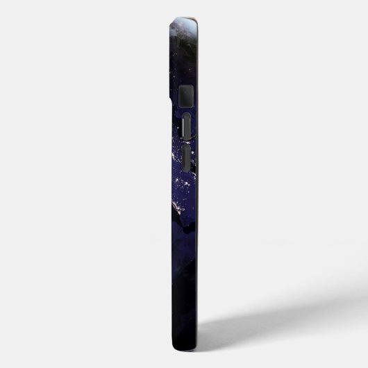 ヨーロッパの夜の街灯を示す完全な地球。 Case-Mate iPhoneケース (裏面 / 左)