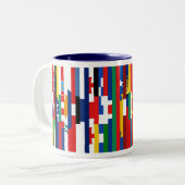ヨーロッパの旗のマグ ツートーンマグカップ (正面左)