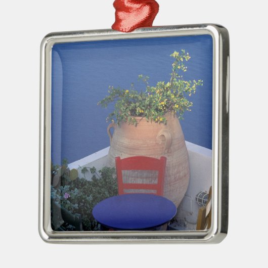 ヨーロッパギリシャサントリーニテラスと海景 メタルオーナメント (左)