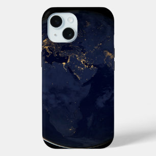 ヨーロッパ、アフリカ、中東の都市の夜の照明 iPhone 15ケース
