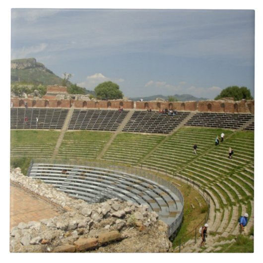 ヨーロッパ、イタリア、シチリア、タオルミナ。3世紀2 タイル (正面)