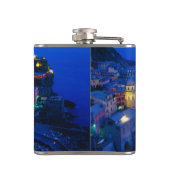 ヨーロッパ、イタリア、シンク·テレ、ベルナッツァ。ヒルサイド フラスク (裏面)