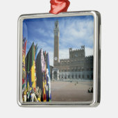 ヨーロッパ、イタリア、トスカーナ、シエナ。ピアッツァデル メタルオーナメント (左)