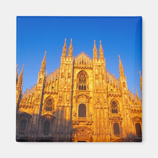 ヨーロッパ，イタリア，ミラノ，ミラノの大聖堂 マグネット (正面)