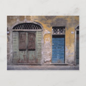 ヨーロッパ、イタリア、ルッカ。この古い扉は付け加えている ポストカード (正面)