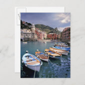 ヨーロッパ、イタリア、ヴェルナッツァ。明るい色彩の鮮やかボート ポストカード (正面/裏面)