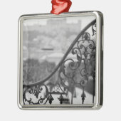 ヨーロッパ、オーストリア、サルツブルク旧市街の眺め メタルオーナメント (左)