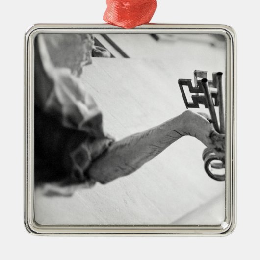 ヨーロッパ、オーストリア、サルツブルク鍵 メタルオーナメント (正面)