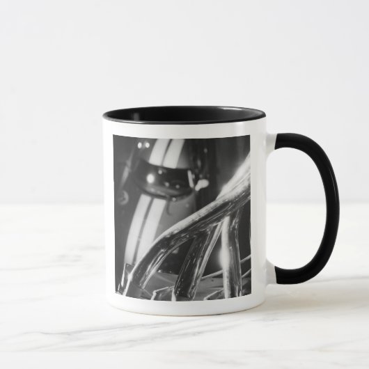 ヨーロッパ、スイス、ジュネーブ。ジュネーブ·モーター·ショー4 マグカップ (右)