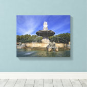 ヨーロッパ、フランス、エクス・アン・プロヴァンス。フォンテーヌ・デ キャンバスプリント (インサイチュ (ウッドフロア))