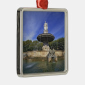 ヨーロッパ、フランス、エクス・アン・プロヴァンス。フォンテーヌ・デ メタルオーナメント (右)