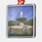 ヨーロッパ、フランス、エクス・アン・プロヴァンス。フォンテーヌ・デ メタルオーナメント (左)