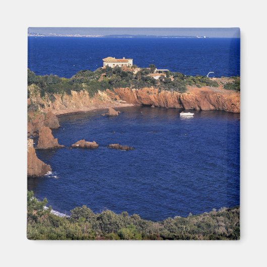 ヨーロッパ、フランス、テウレ・シュルメール。瓦の葺き マグネット (正面)