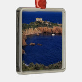 ヨーロッパ、フランス、テオール·シュル·メル。瓦葺き メタルオーナメント (右)