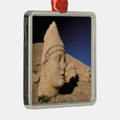 ヨーロッパ、中東、トルコ、ネムルト·ダギ·カフタ メタルオーナメント (右)