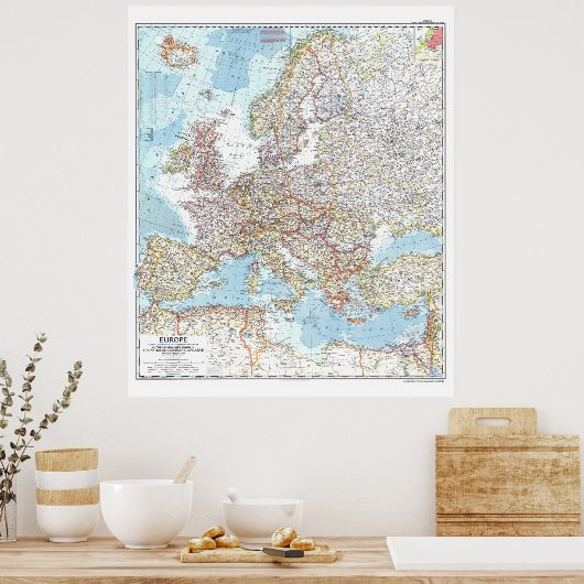 "ヨーロッパ: 1957年のクラシックな政治冷戦の地図… ポスター (キッチン)