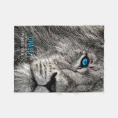 ライオンがあなたの夢を追う フリースブランケット (正面(横))