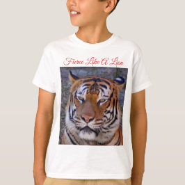ライオンのように獰猛な Tシャツ